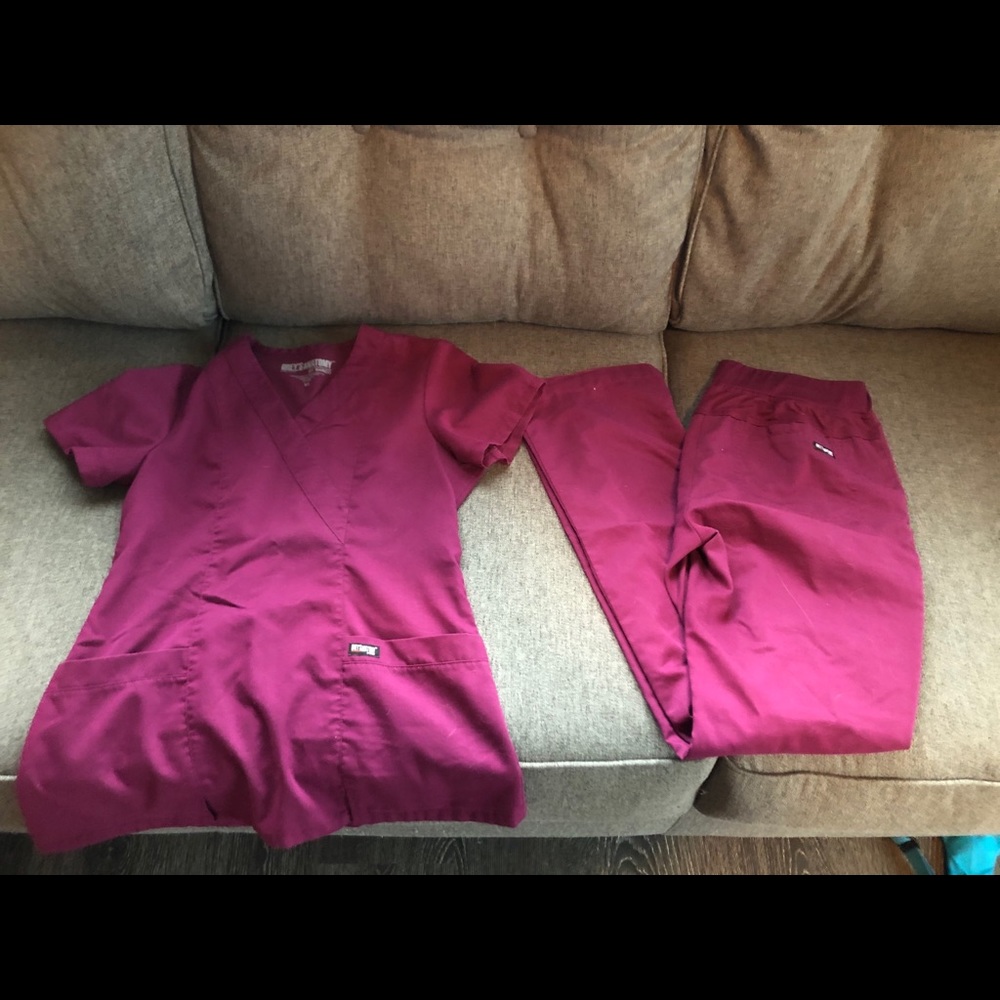 Greys Anatomy Scrub Set